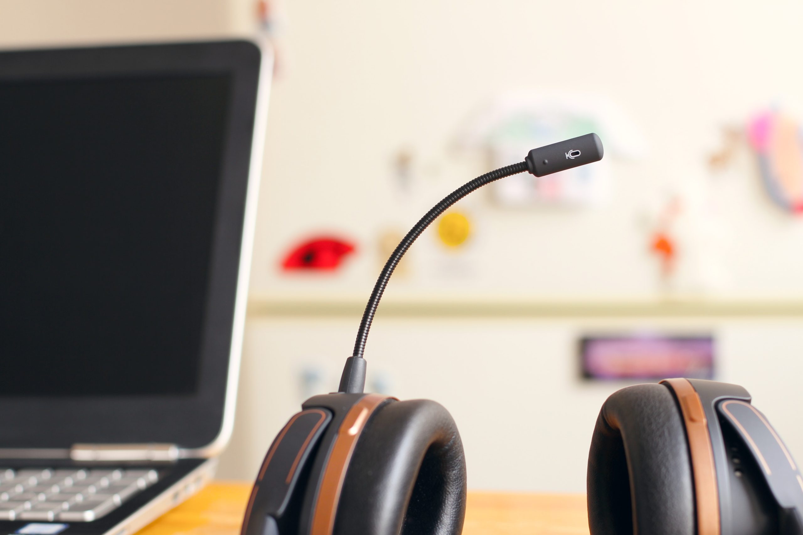 Desk with computer and cellphones